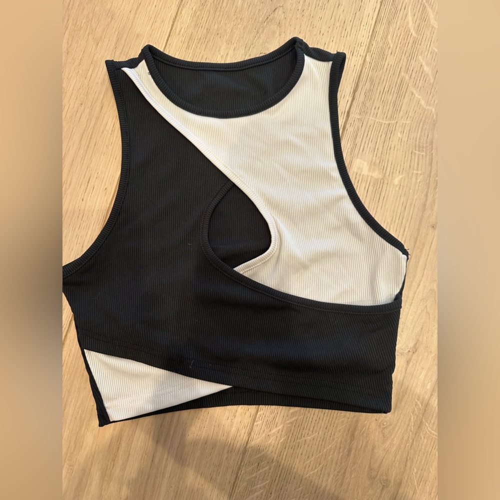 SHEIN Tank Top